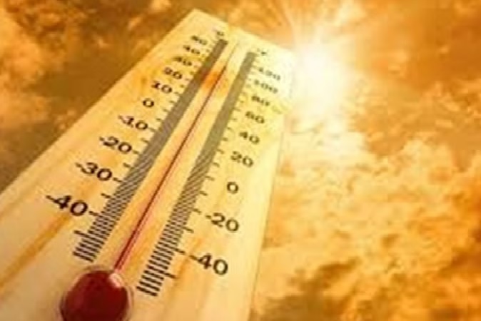Heat Wave Alert : आगरा में पारा 46.9 डिग्री सेल्सियस पहुंचा, स्वास्थ्य विभाग ने जारी किया अलर्ट