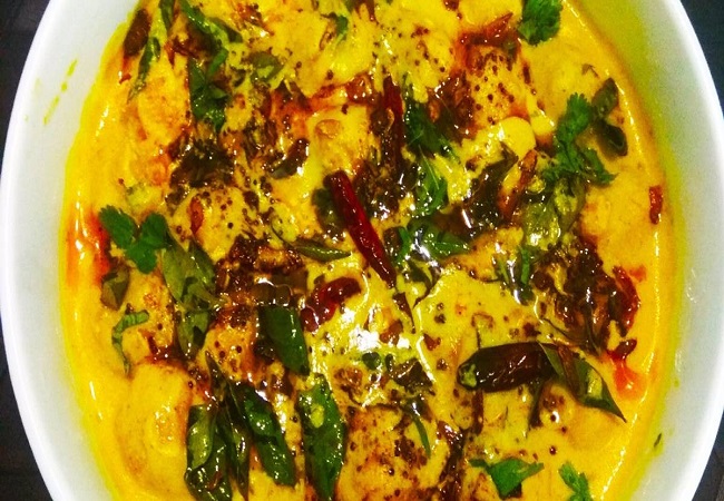Millet Pakoda Kadhi recipe: लंच में ट्राई करें सेहत से भरपूर मिलेट पकौड़ा कढ़ी की रेसिपी