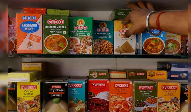 Nepal Banned Indian Spices : नेपाल ने भारतीय ब्रांड के दो मसालों पर लगाया बैन , आयात पर रोक लगा दी