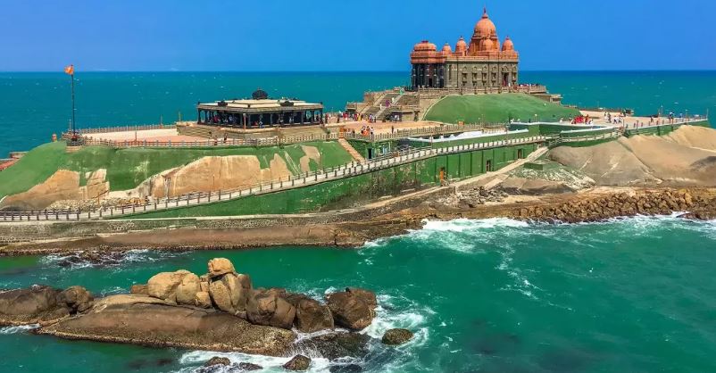 Vivekananda Rock Memorial Popular tourist destinations : आध्यात्मिक और सांस्कृतिक अनुभव चाहने वालों के लिए लोकप्रिय पर्यटन स्थल विवेकानंद रॉक मेमोरियल