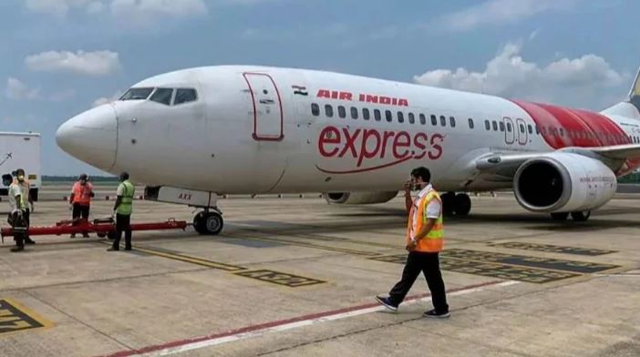 Air India Express 78 flights : एयर इंडिया एक्सप्रेस 78 उड़ानें रद्द ,अचानक एक साथ छुट्टी पर गए क्रू मेंबर्स