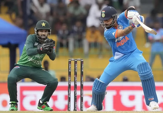 IND vs PAK Match: चैम्पियंस ट्रॉफी में भारत-पाकिस्तान की इस मैदान पर हो सकती है भिड़ंत, PCB ने ICC के सामने रखा प्रस्ताव