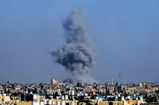 Israel Hamas war : हमास ने तेल अवीव में किया “बड़ा मिसाइल” हमला ,  चार महीने बाद सायरन बजा