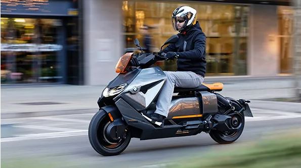 BMW Premium Electric Scooter : 24 जुलाई को आ रही है BMW की नई लग्जरी इलेक्ट्रिक स्कूटर , जानें फीचर्स और रेंज 