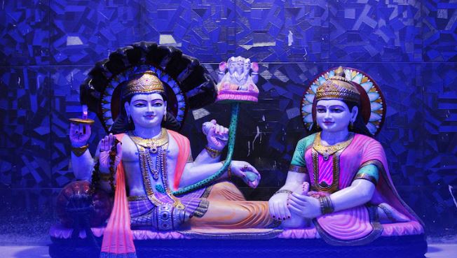 Devshayani Ekadashi 2024 : देवशयनी एकादशी पर करें भगवान विष्णु की विधि विधान से पूजा , जानें तिथि और शुभ मुहूर्त