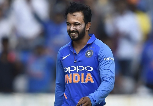 Kedar Jadhav Retired: ‘न आईपीएल में किसी ने खरीदा…न टीम इंडिया में मिल रही थी जगह,’ सीनियर खिलाड़ी ने लिया संन्यास