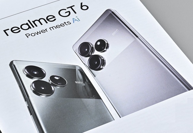Realme GT 6 की भारत समेत इन देशों में होने जा रही है धमाकेदार एंट्री, कंपनी ने कंफर्म की लॉन्च डेट