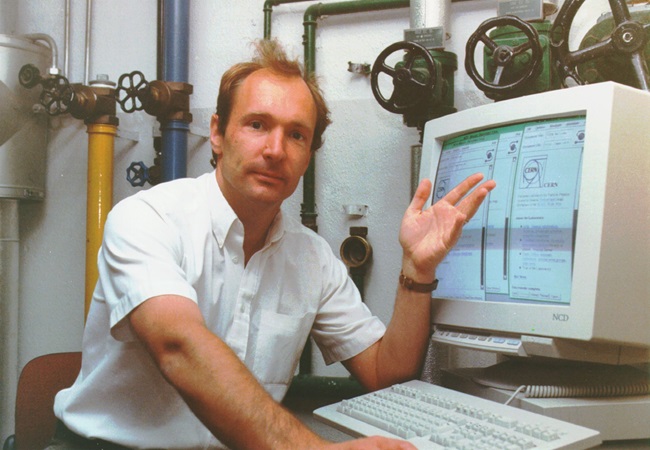 WWW के बिना अधूरी रह जाती इंटरनेट की दुनिया; जानिए इसकी नींव रखने वाले Tim Berners-Lee के बारे में