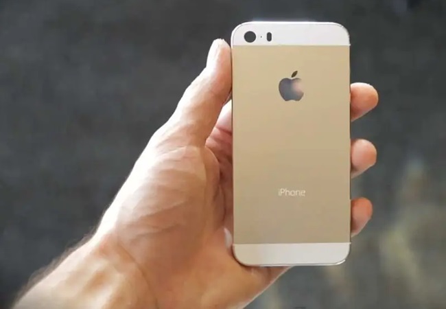 Apple ने एक और iPhone मॉडल को ‘Obsolete’ लिस्ट में जोड़ा; अब खराब हुआ तो नहीं रहेगा किसी काम का