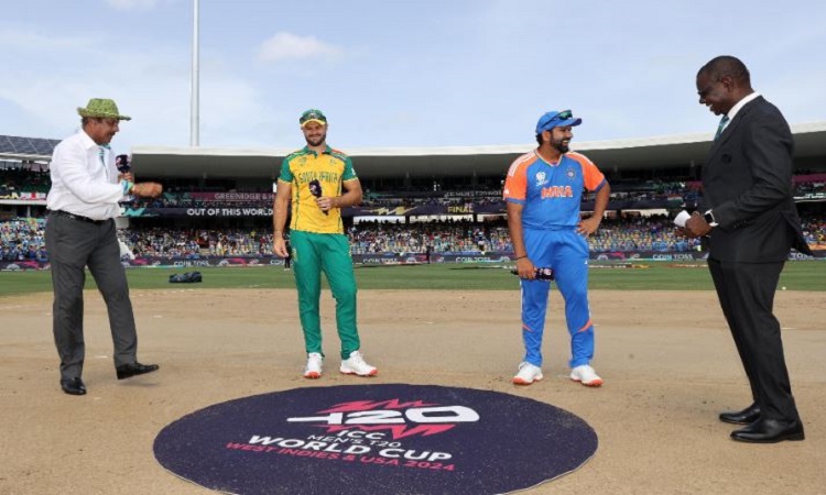 IND vs SA Final: भारत ने टॉस जीतकर लिया बल्लेबाजी का फैसला, दक्षिण अफ्रीका करेगी गेंदबाजी