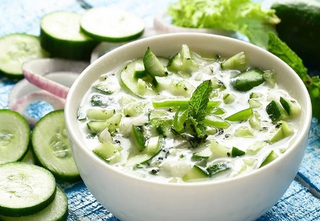 Include curd and cucumber salad: डेली डाइट में शामिल करें दही और ककड़ी का सलाद, बढ़ते वजन को करता है कंट्रोल