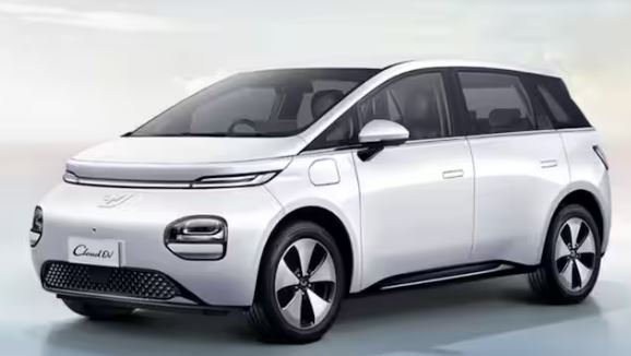 MG Cloud EV: MG क्लाउड EV की फिर दिखी झलक, जानें एक्सटीरियर और अन्य फीचर्स