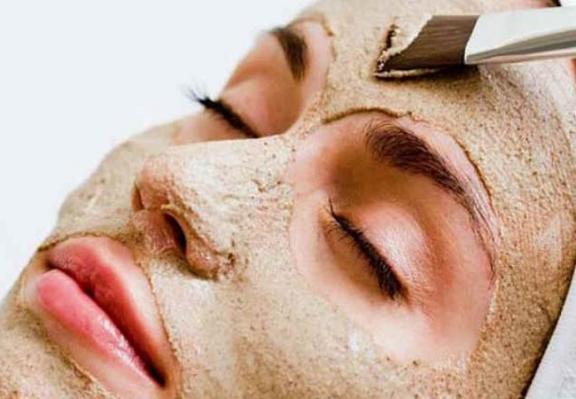 Sandalwood face pack