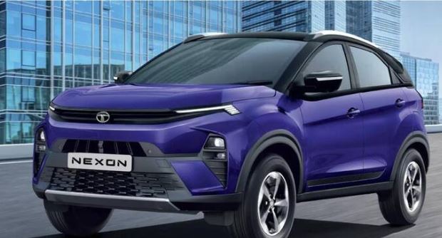 Tata Nexon Discounts : टाटा नेक्सन फियरलेस वेरिएंट पर मिल रही है बड़ी छूट , सीमित समय के लिए ऑफर