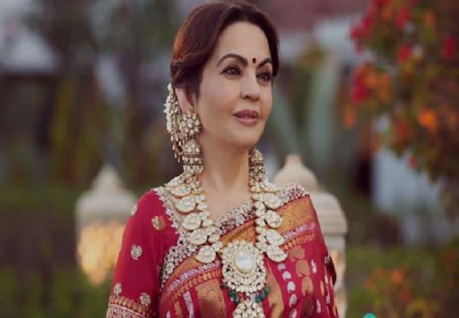 Secret of Nita Ambani’s beautiful skin: स्किन को खूबसूरत बनाएं रखने के लिए नीता अंबानी डेली पीती है ये जूस