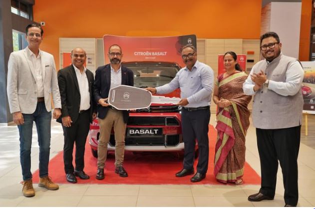 Citroen Basalt Delivery  :भारत में सिट्रोन बेसाल्ट एसयूवी कूप की डिलीवरी शुरू , जानें खासियत