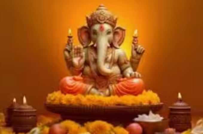 Ganesh Chaturthi 2024 : गणेश चतुर्थी पर अपनी राशि के अनुसार बप्पा को लगाएं भोग, बदल जाएगी फूटी किस्मत