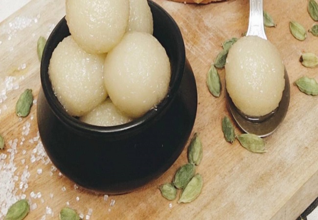 Make Rasgulla with Bread