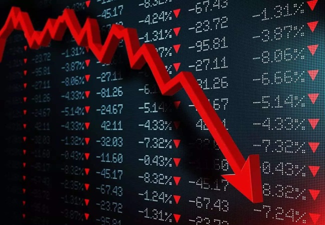 Stock Market Crash : शेयर बाजार में हाहाकार; सेंसेक्स 1656 अंक टूटा, निफ्टी 24250 से नीचे, निवेशकों के 10 लाख करोड़ रुपये डूबे