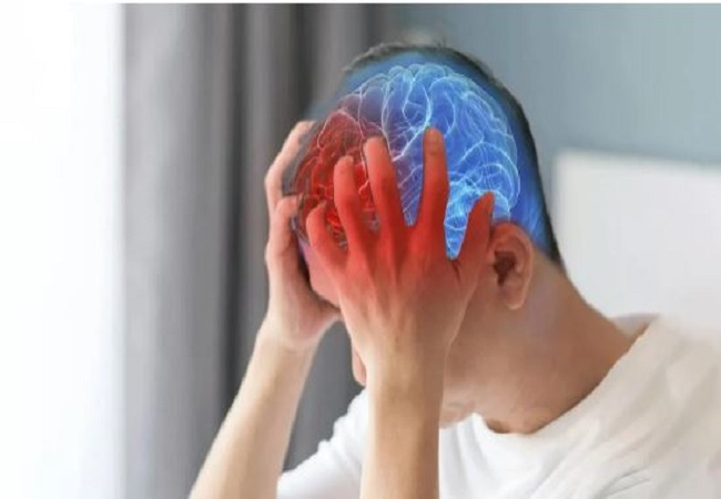 Symptoms of blood clotting in the brain