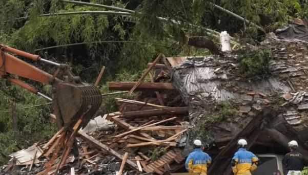 Typhoon Shanshan in Japan : जापान में तूफान शानशान के कहर से 3 की मौत, 78 घायल