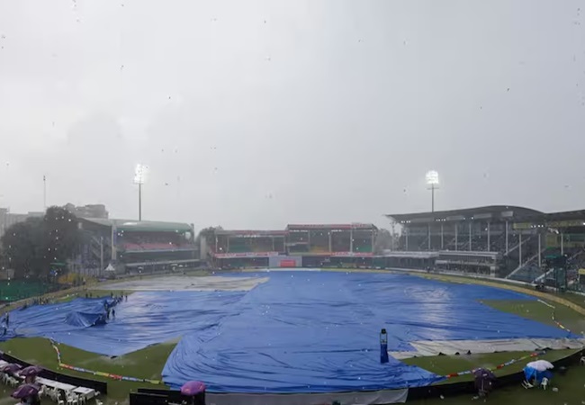 IND vs BAN: कानपुर टेस्ट के दूसरे दिन भी बारिश ने मजा किया किरकिरा; अभी तक शुरू नहीं हो पाया खेल