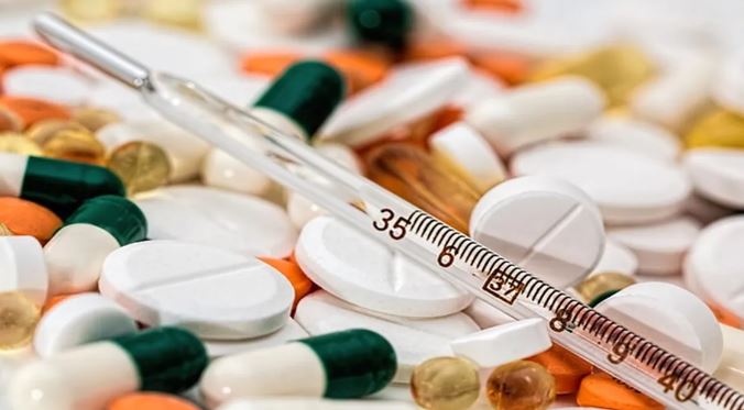 Medicines fail standard quality test : पैरासीटामोल, विटामिन डी समेत 50 से ज्यादा दवाइयां स्टैंडर्ड क्वालिटी में पाई गईं फेल , देखें पूरी लिस्ट