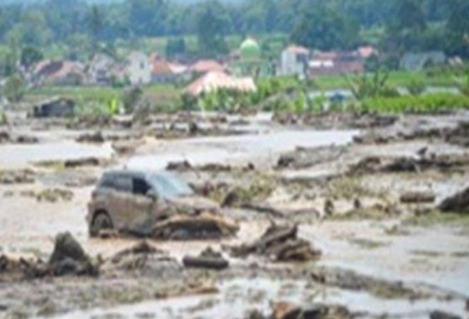 Northern Philippines floods : उत्तरी फिलीपींस के कुछ क्षेत्रों में बाढ़ का प्रकोप , तैयार रहने की चेतावनी