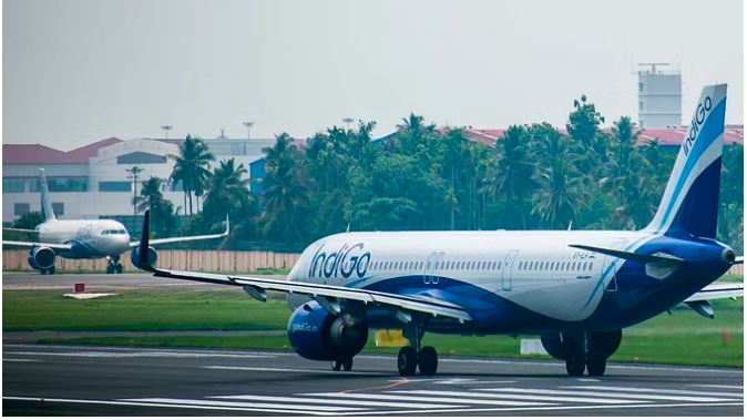 Indigo Airlines का सिस्टम तकनीकी दिक्कत के चलते हुआ धीमा, उड़ान संचालन बुरी तरह प्रभावित