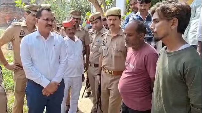 Kannauj News: मच्छर अगरबत्ती बनाने वाली फैक्टरी में जहरीले केमिकल से हादसा, दो की मौत, जांच में जुटी पुलिस