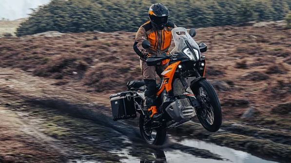 KTM 890 Adventure R bike : केटीएम 890 एड्वेंचर R बाइक भारत में हुई लॉन्च , जानें कीमत और फीचर्स