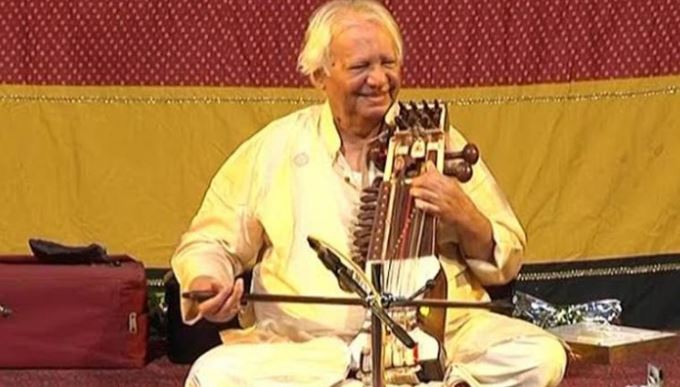 Pandit Ram Narayan Sarangi Player : प्रसिद्ध सारंगी वादक पंडित राम नारायण का 96 वर्ष की आयु में हुआ निधन