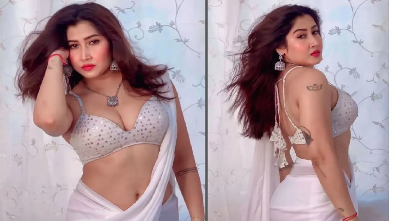 Sofia Ansari New Hot video : सोफिया अंसारी का हॉट वीडियो वायरल, फैंस उनके अंदाज को देखकर दिल खोलकर कर रहे हैं कमेंट