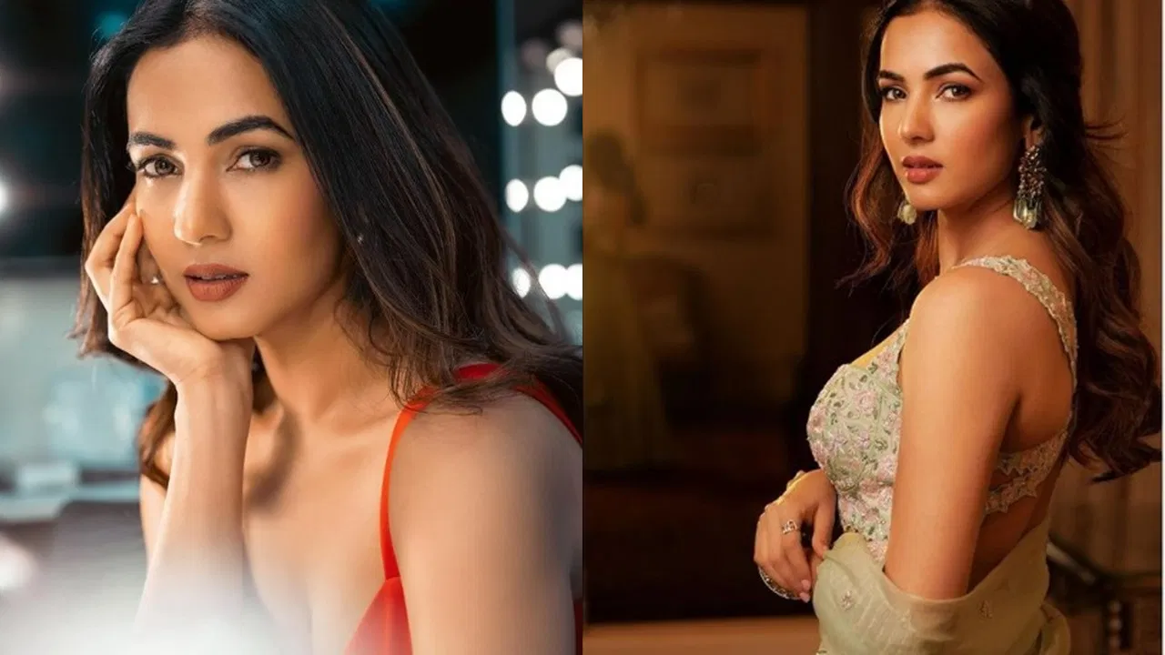 Sonal chauhan ने रिवीलिंग लहंगा पहन गिराई बिजली, देखें हॉट तस्वीरें