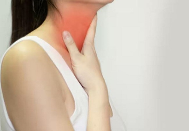 Throat Infection,: सर्दियों में अक्सर हो जाता है गले में इंफेक्शन या समस्याएं होने पर भूलकर भी न करें ये गलतियां