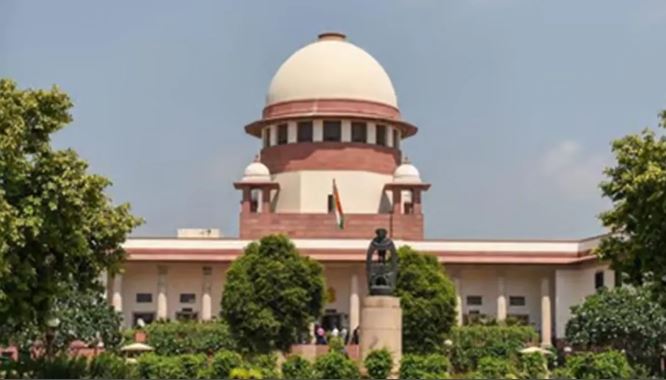 Executive can’t become judge : बुलडोजर एक्शन पर Supreme Court ने लगाई रोक , कहा- आरोप के आधार पर घर नहीं गिरा सकते