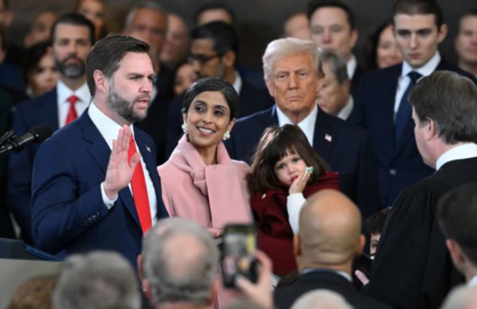 US Vice President JD Vance : “अमेरिकी लोगों की सेवा करने के लिए ट्रम्प के साथ काम करने के लिए उत्सुक हूँ” : US उपराष्ट्रपति