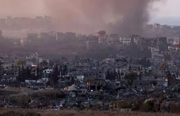 Israel anti-terrorism operation : इजरायल ने पश्चिमी तट क्षेत्र में टैंक तैनात किए , आतंकवाद’ के खिलाफ ‘आयरन वॉल’ अभियान का विस्तार किया