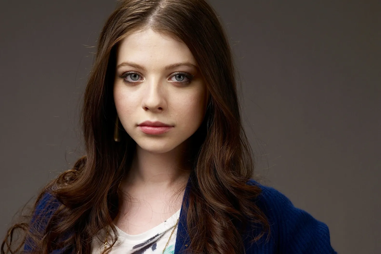 Michelle Trachtenberg न्यूयॉर्क स्थित घर में पाई गई मृत, नहीं चला मौत के कारणों का पता