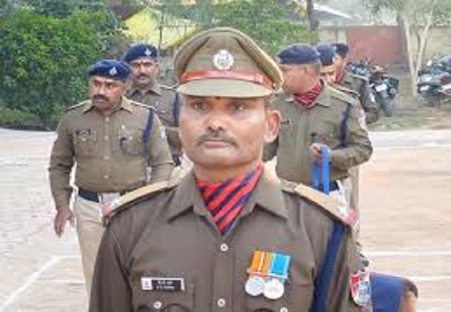 Jhansi News: आर्थिक तंगी से परेशान आरपीएफ के एएसआई ने लगाई फांसी