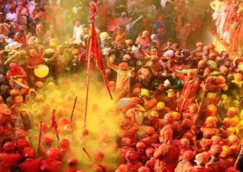 Braj Ki Holi 2025 : पूरे ब्रज में होली की धूम, जानें कब खेली जाएगी लट्ठमार और फूलों वाली होली