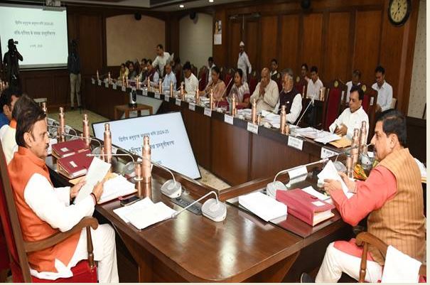 मध्यप्रदेश में राजस्व भू-अभिलेखों के लंबित डिजिटाइजेशन के लिए 138 करोड़ 41 लाख रुपये की स्वीकृति