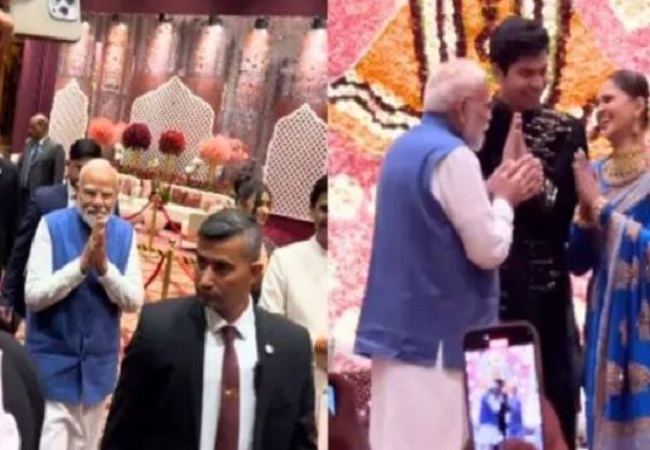 कुमार विश्वास की बेटी के रिसेप्शन में आर्शीवाद देने पहुंचे PM मोदी, बॉलीवुड से लेकर राजनीतिक जगत की हस्तियों ने की शिरकत