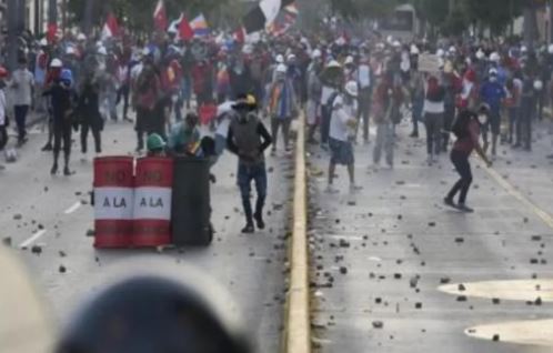 Violence in Peru : पेरू में हिंसा के कारण लगा आपातकाल, सेना ने संभाला मोर्चा