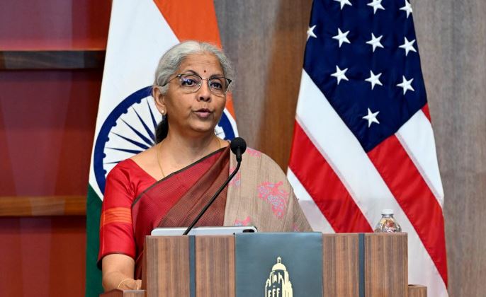 Pahalgam Terror Attack : पहलगाम आतंकी हमले के बाद वित्त मंत्री ने US व पेरू की यात्रा बीच में छोड़ी