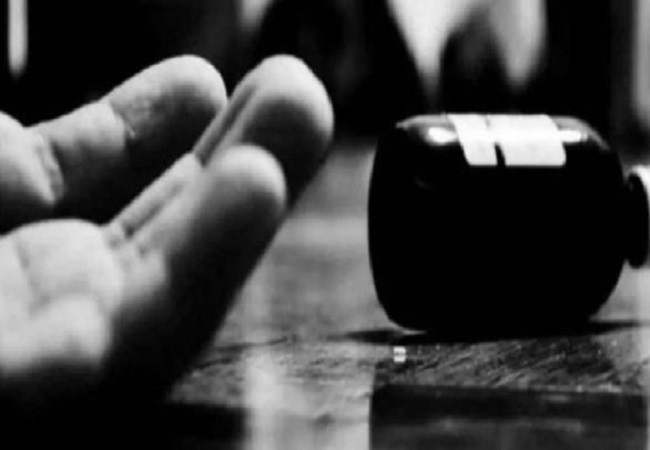 Meerut News: अवर अभियंता ने आत्महत्या का किया प्रयास, अधिकारियों पर लगाया उत्पीड़न का आरोप