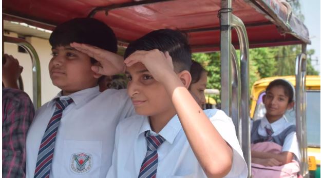 Lucknow School Time Change : प्रचंड गर्मी को देखते हुए लखनऊ में स्कूलों का समय बदला, अब ये रहेगी टाइमिंग