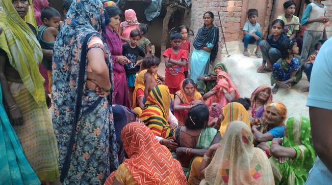 कौशांबी में दर्दनाक हादसा: मिट्टी का टीला ढहने से पांच की मौत, 3 घायल, सीएम योगी ने घटना पर जताया दुख