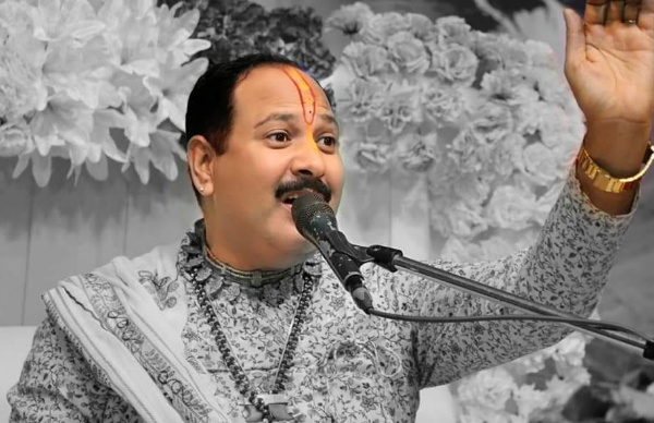 कथावाचक पंडित मिश्रा ने अमित शाह को बताया शिव अवतार…बयान पर बचा बवाल