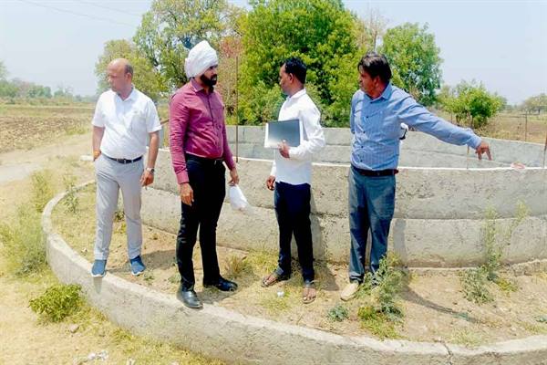 कूप रिचार्ज पिट निर्माण में खंडवा जिले ने हासिल किया 100 फीसदी का लक्ष्य